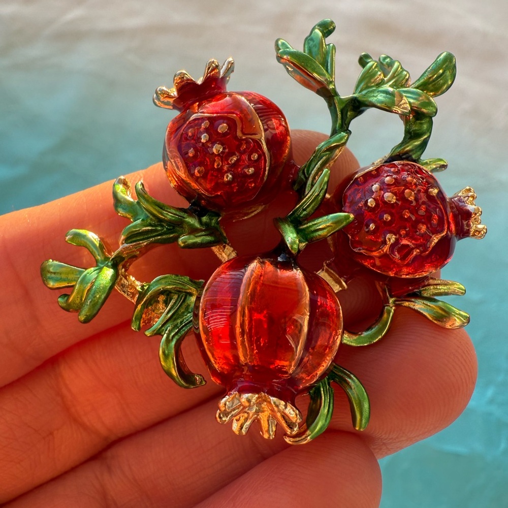 Red Enamel Pomegranate Brooch - Picture 6 of 7